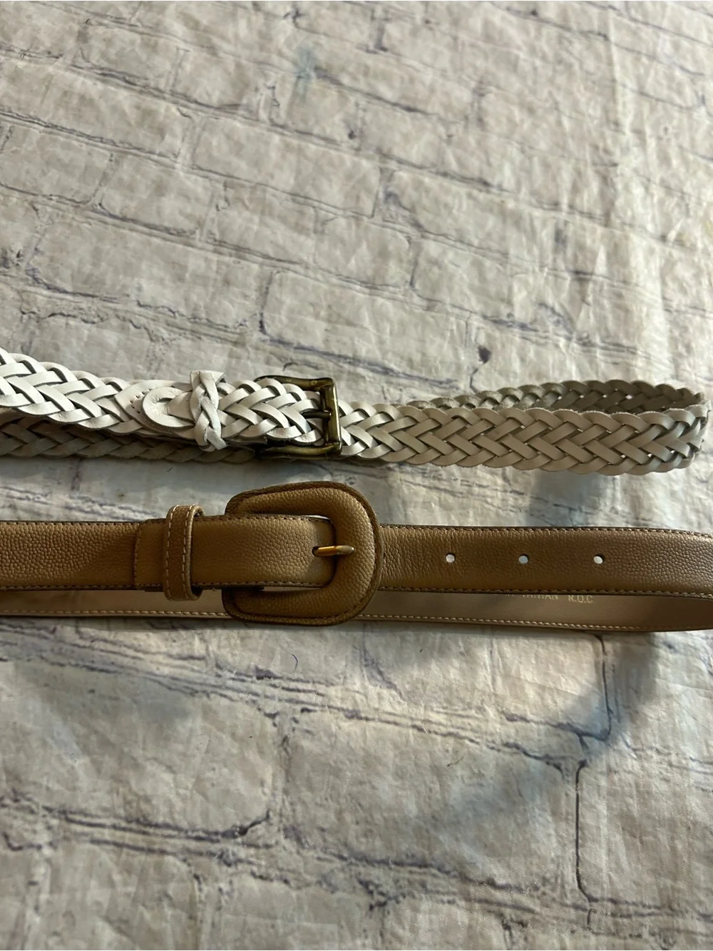 WOODWARD TOP GRAIN LEATHER PEBBLE GRAIN TAN & WHITE LEATHER BRAIDED BELTS